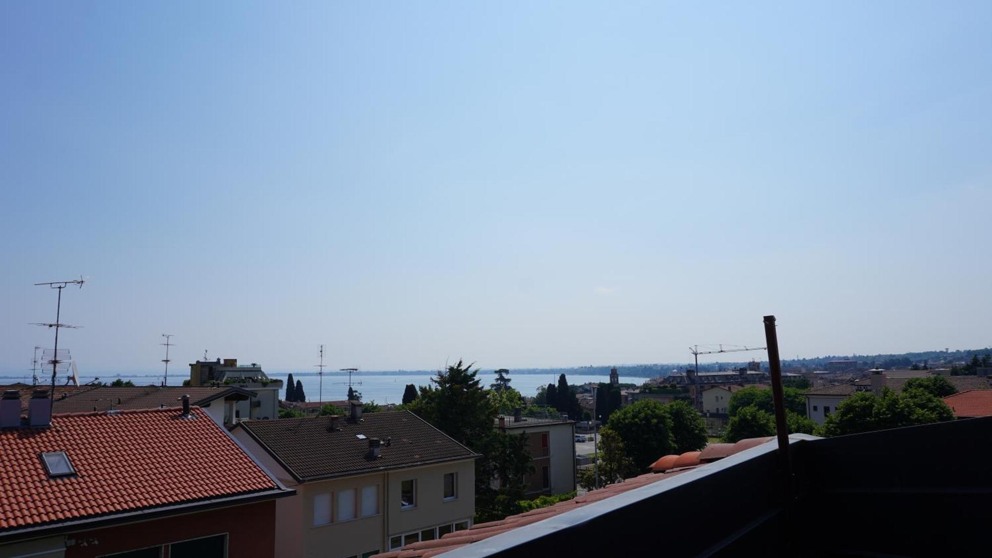 Appartamenti Villa Lina Desenzano del Garda Kültér fotó